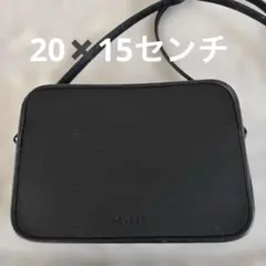 黒ショルダーバッグ