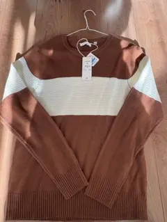 ブラウン ホワイト ボーダー ニットセーター