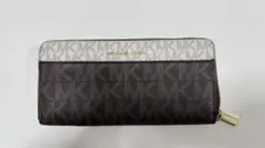 【値下げしました】マイケルコース MICHEAL KORS 長財布 財布 サイフ