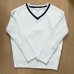 GU ホワイト Vネック リブ編みセーター　L size