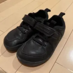 vivobarefoot スニーカー