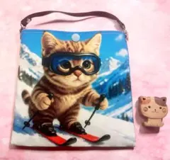 ハンドメイド　猫柄　サイドポケットポーチ　1