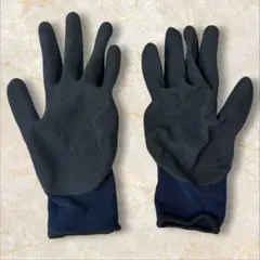 黒い軍手 ゴムとナイロン製　DAISOのサムネイル