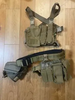 PVS 31 発光モデル ストロボ ヘルメットカバー付属 - メルカリ