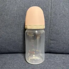 Combi 哺乳瓶 240ml 1度だけ使用