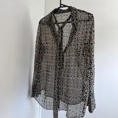 ZARA ボウタイブラウス 幾何学模様 シアーシャツのサムネイル