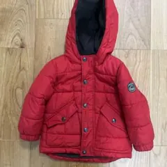 GAP フード付きレッドダウンジャケットのサムネイル