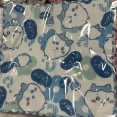 ちいかわ もぐもぐ本舗 ハチワレ 片面ガーゼハンドタオル（なんでェ？）