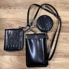 【LOWRYS FARM】ブラック スマホショルダーバッグ