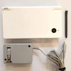【美品】ニンテンドーDSi ホワイト