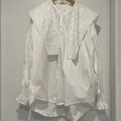レディース　刺繍襟付き　ブラウス　シャツ　長袖　ホワイト