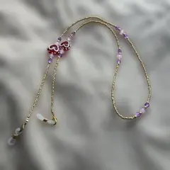 メガネチェーン　ハート型ビーズ装飾ゴールドビーズチェーン　約65cm