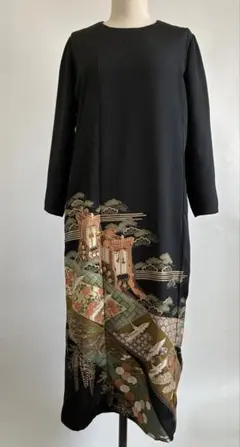 黒留袖リメイク　金色装飾　ロングワンピース　黒　正絹