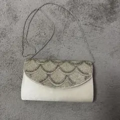 ビーズ　ベージュ　パーティーバッグ