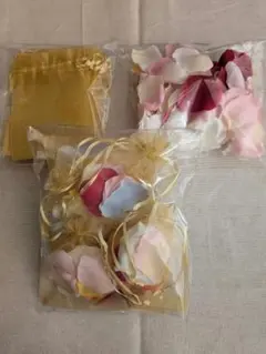 フラワーシャワー　造花　小分け6個　（フラワーペタルと袋付き）