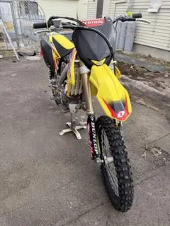レストアベース】SUZUKI RMZ250モトクロスバイク - メルカリ
