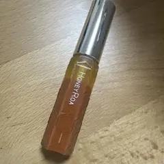 HONEYROA リップグロス 24イオリ 6.3gのサムネイル