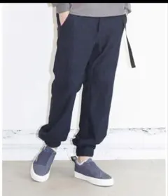 Item thumbnail for item 42814575-1fb0-413d-b4ba-4b48ea7d766f