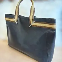 GUCCI 黒　レザー　シェリーライン　トートバッグ　ビジネス