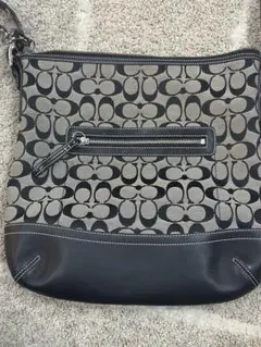 【COACH】　コーチ　シグネチャー　ショルダーバック　ブラック