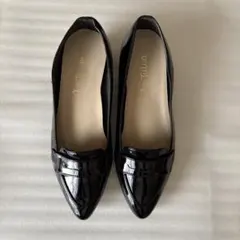 LE TALON ルタロン エナメル 黒 23cm 2.5cmヒール