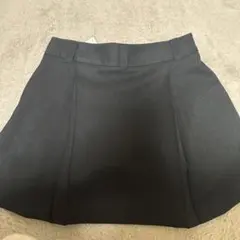 新品タグ付き GU サイドプリーツスコート