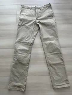 GU ベージュ チノパン 79