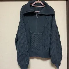 レディース　ニット　ケーブル編み ハイネックセーター　チャック　スピンズ　ブルー