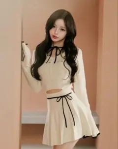 ウエストオープンリボンデザインニットミニワンピース ダーリッチ