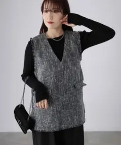 Vネック ベスト M ブラック系