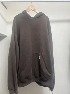 Carhartt ダークブラウン フード付きパーカー