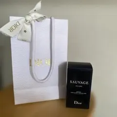 Dior紙袋　リボン　空箱