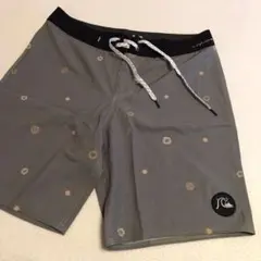 Quiksilver スイムパンツ men 30のサムネイル
