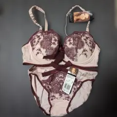 Item thumbnail for item b4546014-644a-4889-a3cd-d63b7433738d