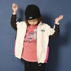 リバーシブルブルゾン