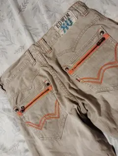 送料込み★EDWIN　エドウィン424XVSベージュ系ダメ－ジデニムsize34