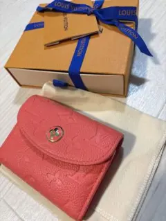 Louis Vuitton ピンク 二つ折り財布