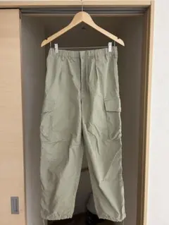UNIQLO ワイドフィット パラシュートカーゴパンツ オリーブ XS