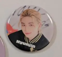 straykids スキズ ヒョンジン 缶バ TOY WORLD