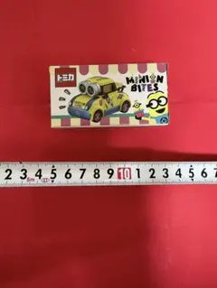 USJ限定品 トミカ MINION BITES ミニカーのサムネイル