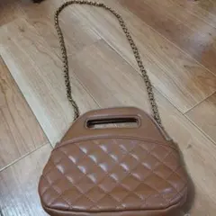 ブラウン キルティング ショルダーバッグ