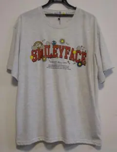 ☆新品未使用☆SMILEY FACE グラフィックTシャツ LL 男女兼用のサムネイル