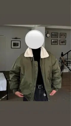 オリーブグリーン ボンバージャケット フェイクファー襟付き