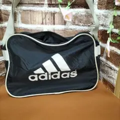 adidas アディダス ショルダーバッグ 黒