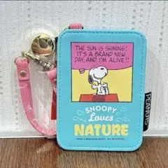 PEANUTS スヌーピー リール付き パスケース コミック柄 新品 タグ付き
