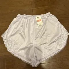 新品セシールフレアーパンティ Mサイズ ラベンダーのサムネイル