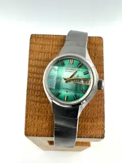 SEIKO 自動巻き 腕時計 緑文字盤　手巻き　セイコー　カットガラス　希少 SEIKO 自動巻き 腕時計 緑文字盤 手巻き セイコー カットガラス 希少