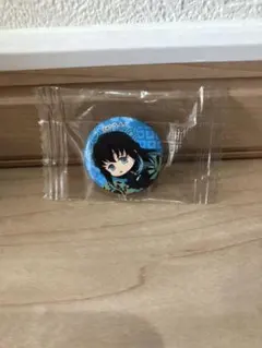 【最安値】鬼滅の刃 缶バッジ くら寿司　霧柱　時透無一郎　オマケ義勇シール付き