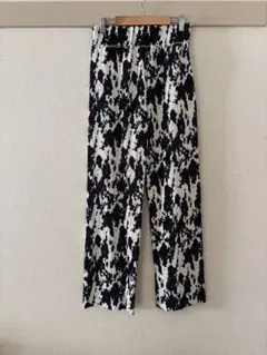 Item thumbnail for item 48306e76-4edb-44b0-8205-f88cff95a8f2