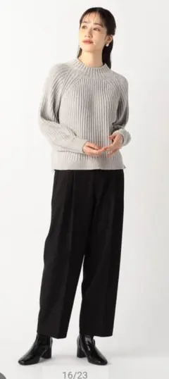 ラメモール　ショート丈ニット（コムサイズム）新品